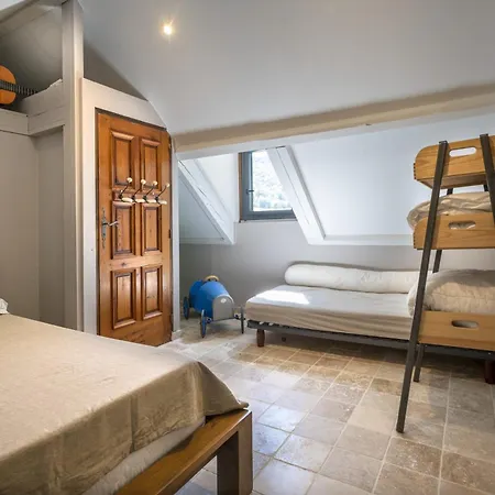 La A Tom Apartman Mende